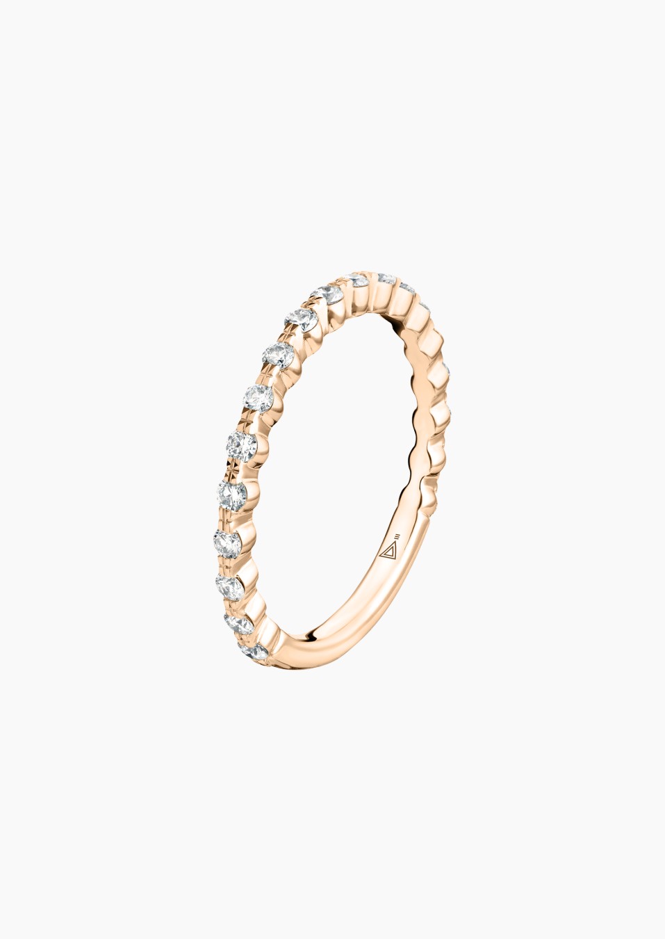 Romance wedding ring, small model in gold and diamonds / Lepage Romance wedding ring, small model in gold and diamonds / Lepage