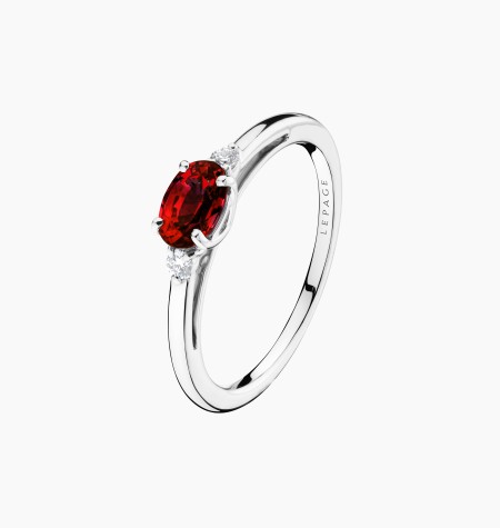 
                                                                                            Juliette ring in gold, ruby and diamonds / Lepage
                                                                                    