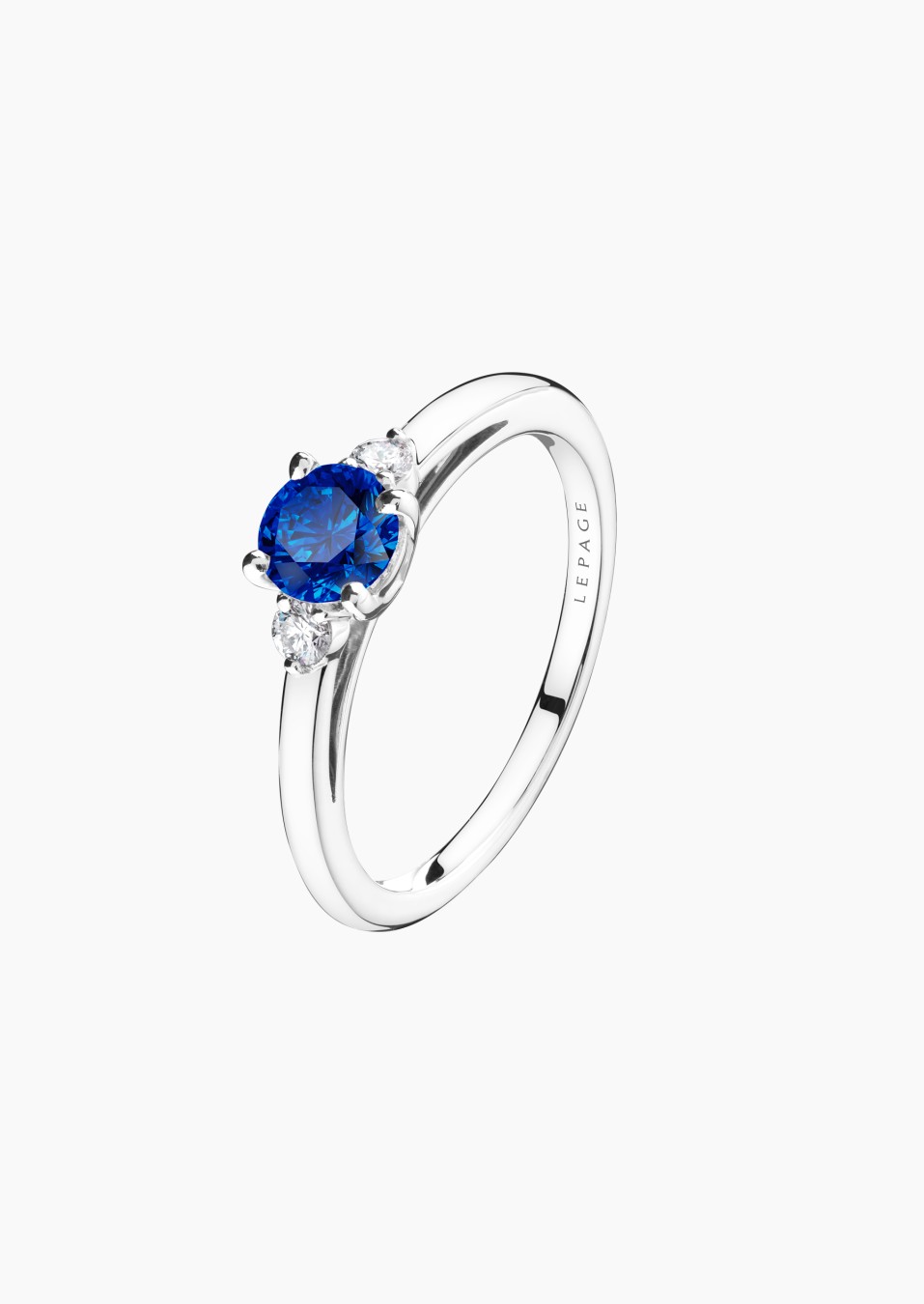 Passion ring in gold, sapphire and diamonds / Lepage