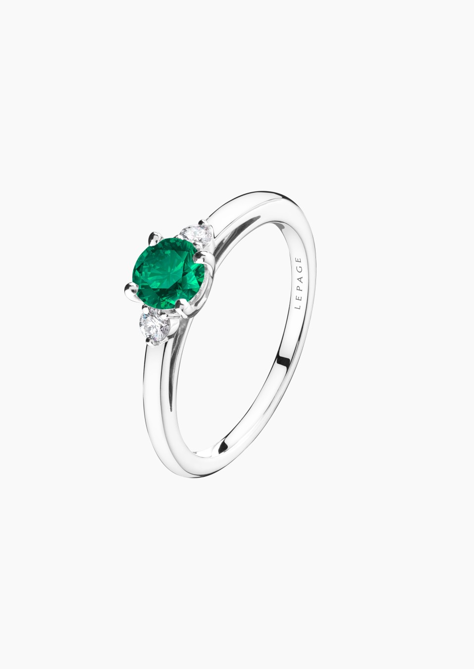 Passion ring in gold, emerald and diamonds / Lepage