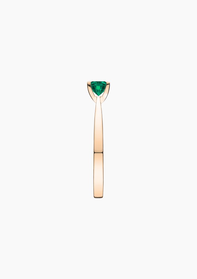 Cupidon solitaire in gold and emerald / Lepage