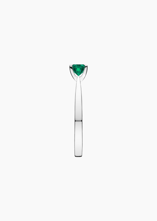 Cupidon solitaire in gold and emerald / Lepage