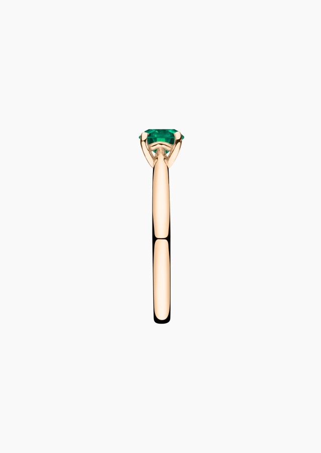 Foudre solitaire in gold and emerald / Lepage