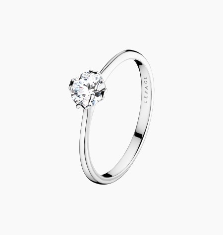 
                                                                                    Idylle solitaire in gold and diamond / Lepage
                                                                            