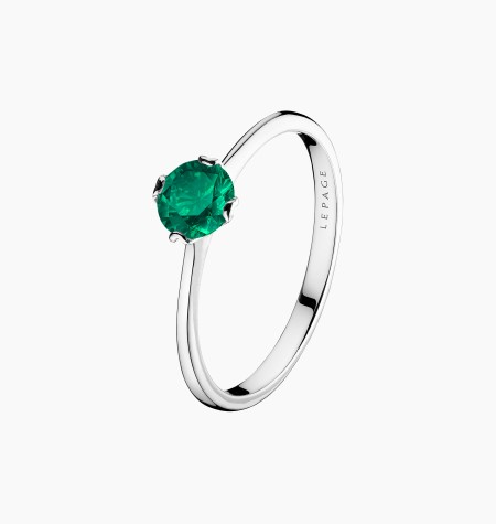 
                                                                                    Idylle solitaire in gold and emerald / Lepage
                                                                            