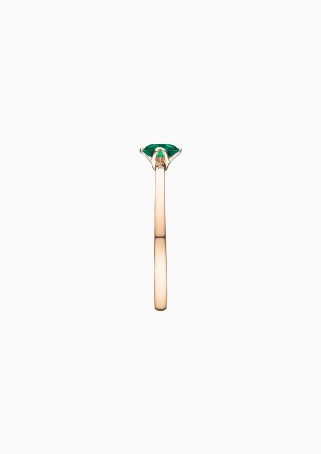 Idylle solitaire in gold and emerald / Lepage