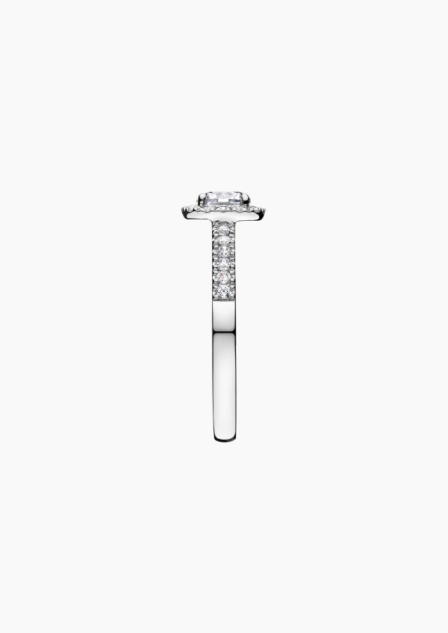 Madame Rose solitaire in gold and diamonds / Lepage