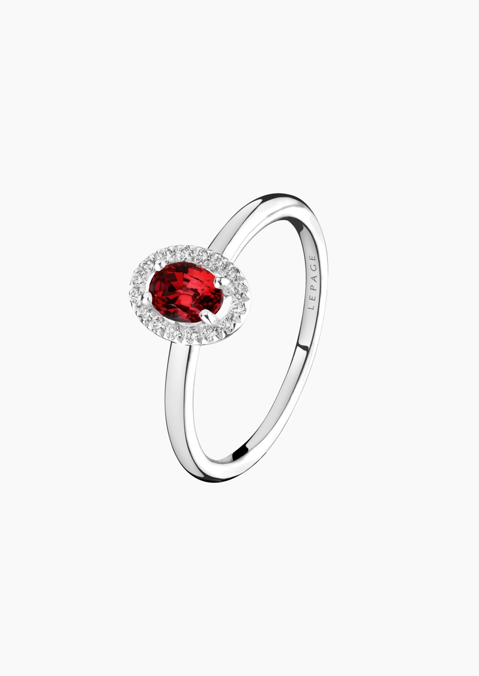 Antoinette ring in gold, ruby and diamonds / Lepage