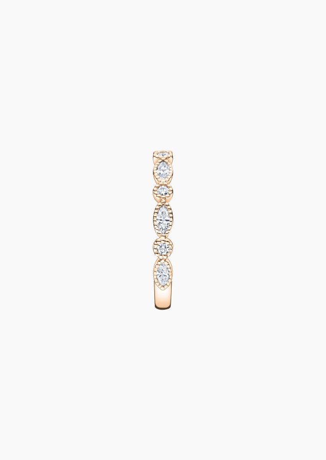 Léontine wedding ring in gold and diamonds / Lepage