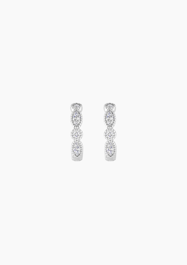 Léontine hoop earrings in gold and diamonds / Lepage