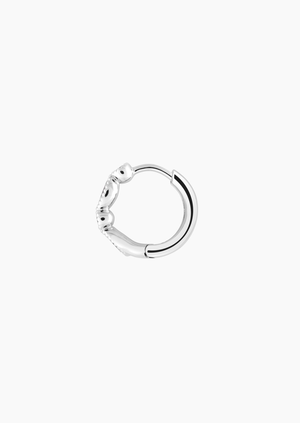 Léontine hoop earrings in gold and diamonds / Lepage