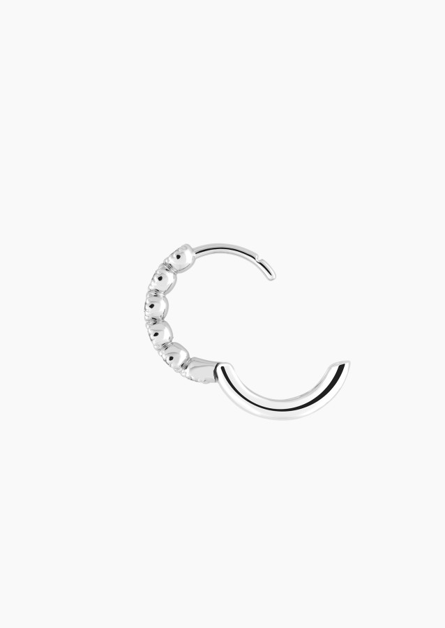 Capucine hoop earrings in gold and diamonds / Lepage