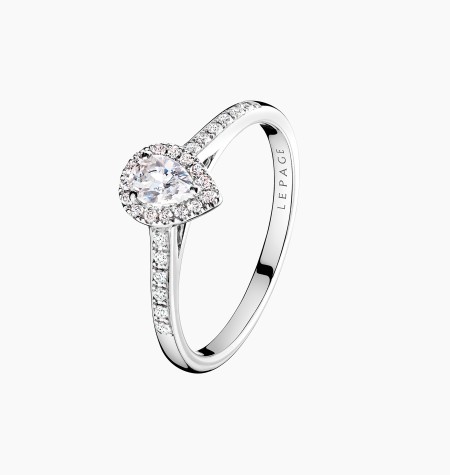 
                                                                                    Marcel solitaire in gold and diamonds / Lepage
                                                                            