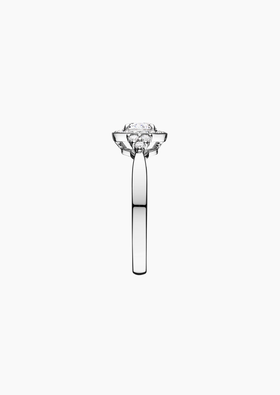 Pompadour solitaire in gold and diamonds / Lepage