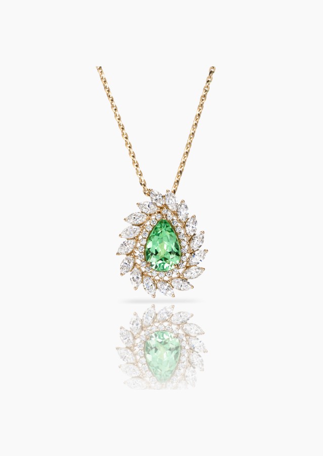 
                                                                                    La Suzanne necklace in yellow gold and granat / Lepage
                                                                            