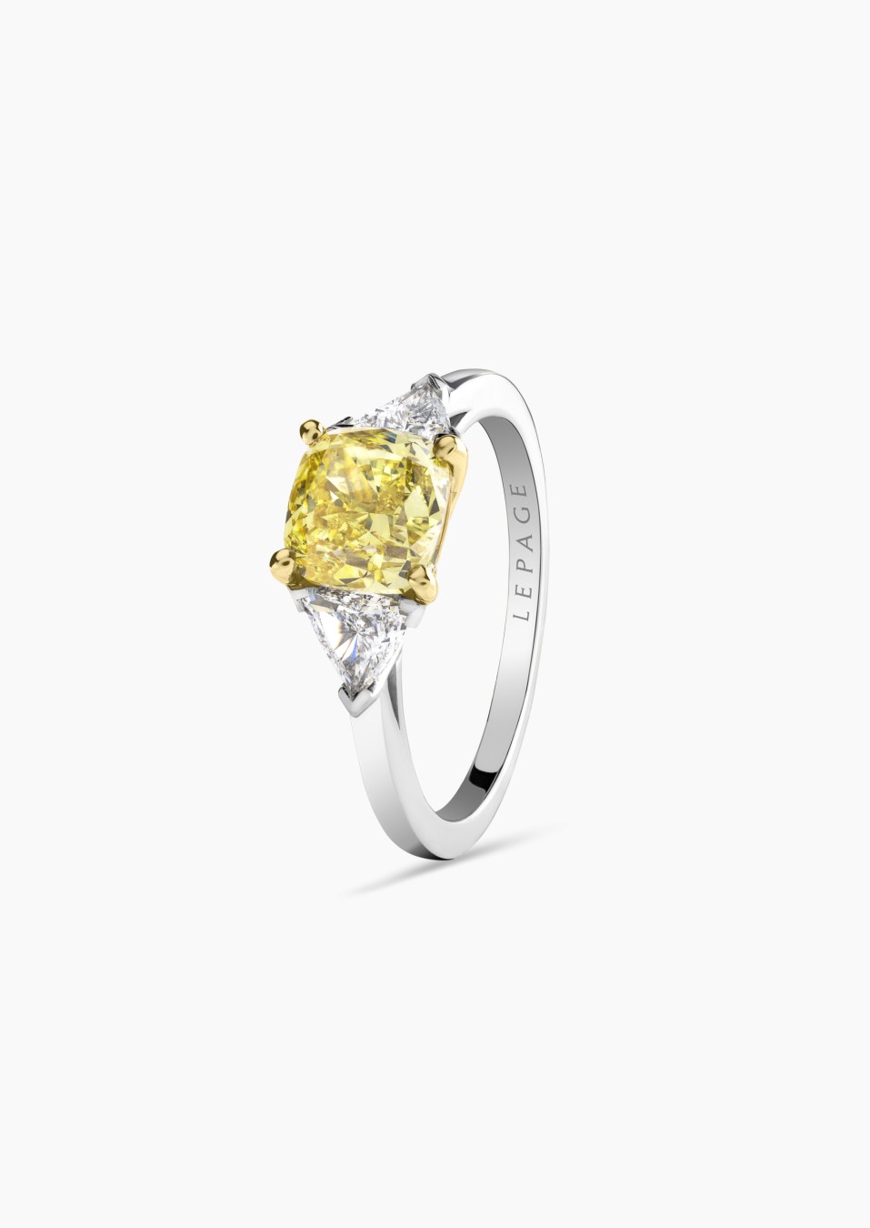Bague Evidence 1922 en or blanc, diamant jaune et diamants / Lepage