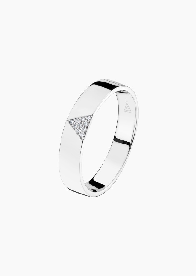 
                                                                                    Alliance La Généreuse en or et diamants / Lepage
                                                                            