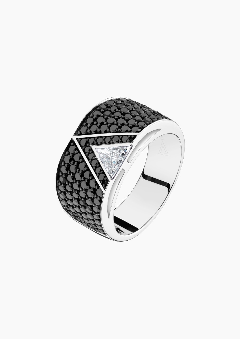 Bague La Prestigieuse en or blanc, diamant et diamants noirs / Lepage