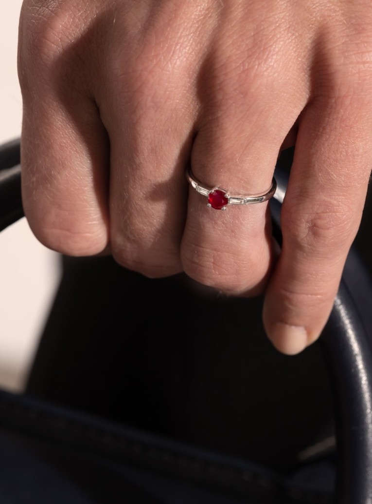 Solitaire Albert - Ruby and diamonds 