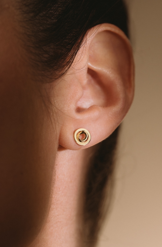 zoom on alba earrings in 750 thousandths yellow gold