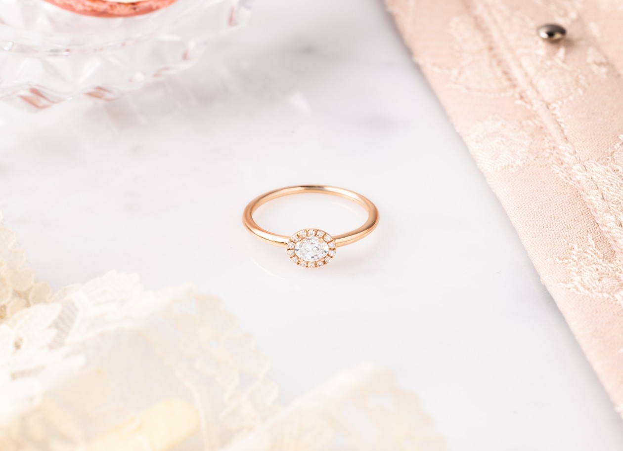 Eléanor ring in gold and diamonds 