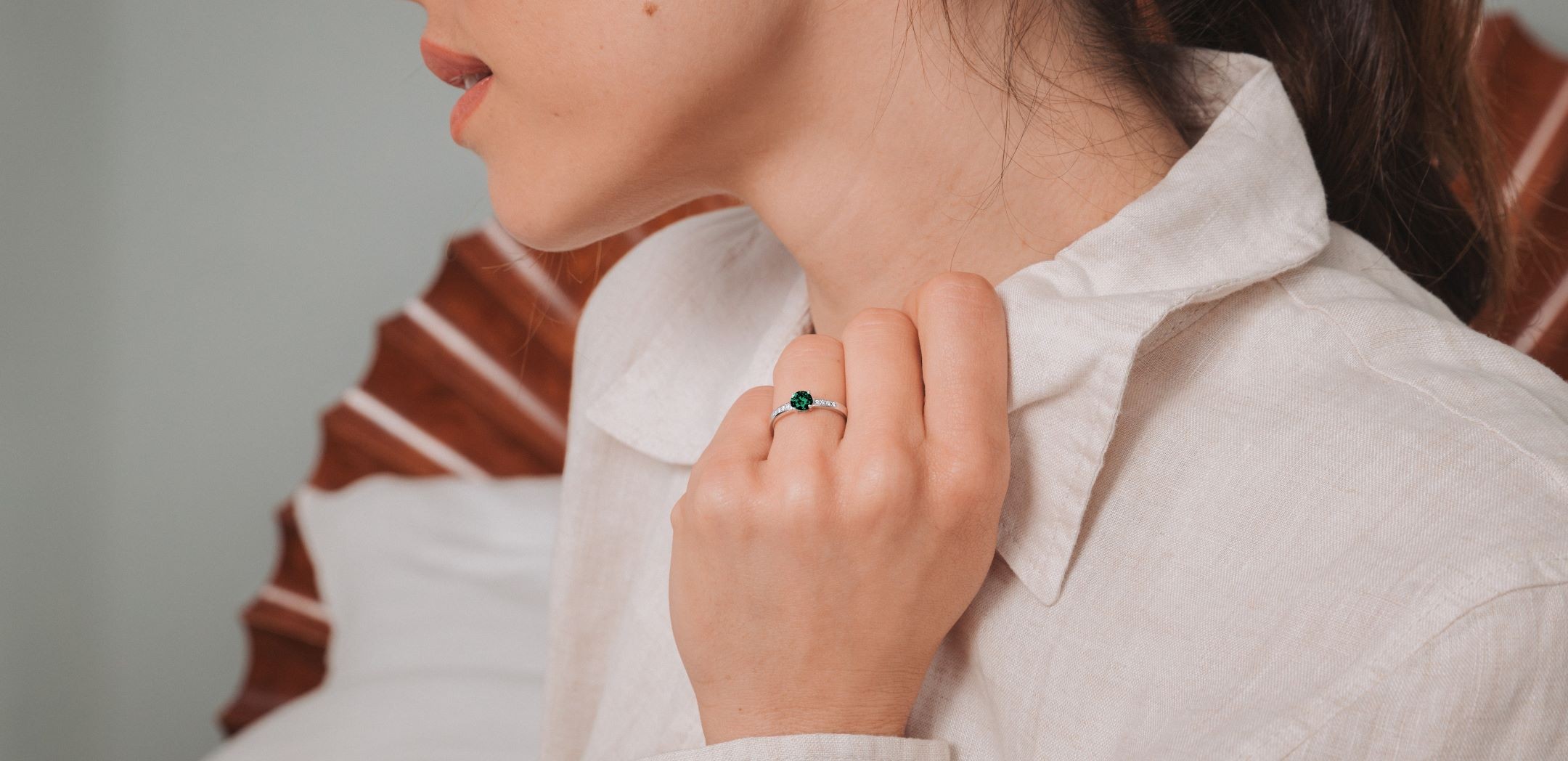 Aristide solitaire produced in gold and emerald